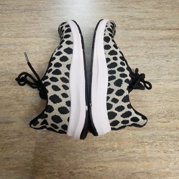 Comfort for memory foam polka dot soft sneakers - Picture 5 of 9